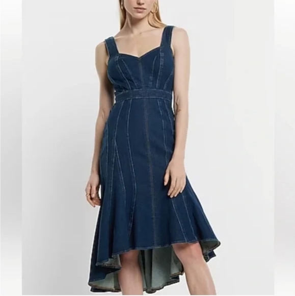 Express Dresses & Skirts - NWT Express Denim Sweetheart Neckline Seamed Fit & Flare Midi Dress, Size 4